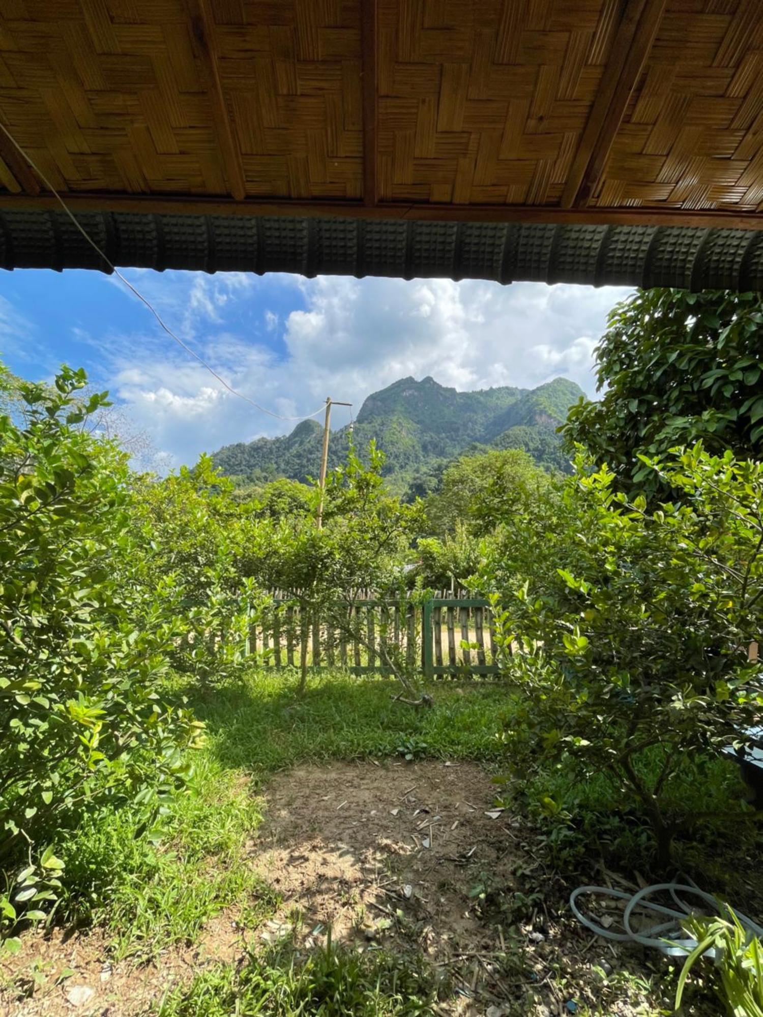 Nong Khiaw Ing Ing Mountain View Bed and Breakfast Eksteriør billede