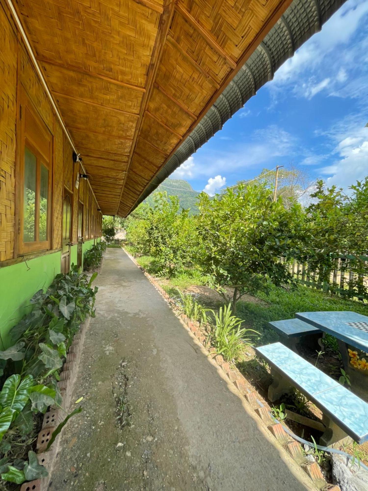 Nong Khiaw Ing Ing Mountain View Bed and Breakfast Eksteriør billede