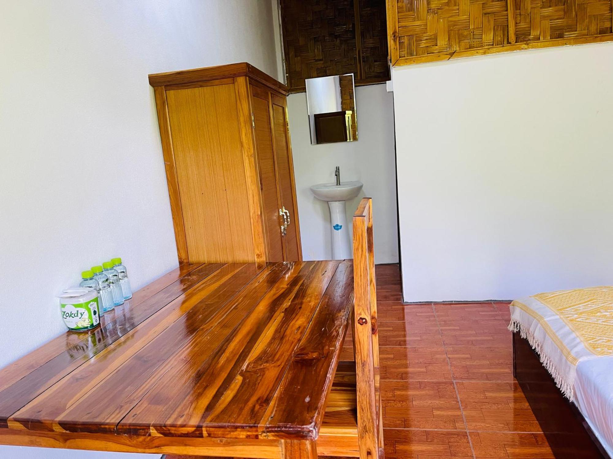 Nong Khiaw Ing Ing Mountain View Bed and Breakfast Eksteriør billede